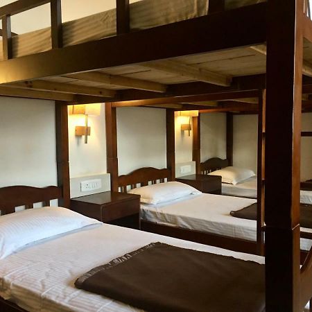 The Kahn Dormitory Chikmagalur Exterior photo
